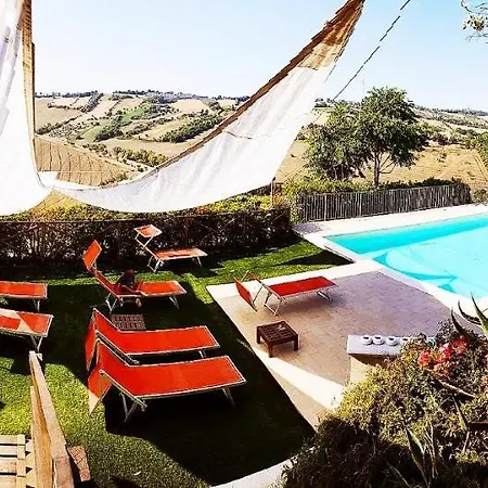 Country-house Pecora Nera Landhuis Mosciano SantʼAngelo