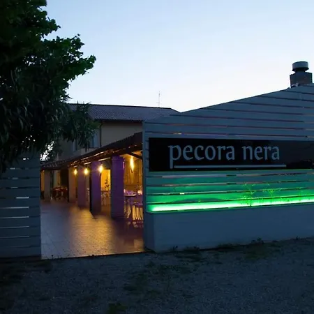 Country-house Pecora Nera Мошано-Сант'Анджело